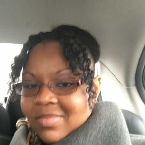 Meet your Posher, Denise